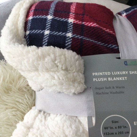 NWT Printed Luxury Sherpa Plush Blanket - Picture 4 of 7